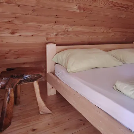 Aurora Tara 1 Daire *